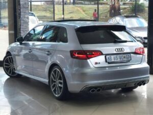 AUDI S3 SPORTBACK QUATTRO