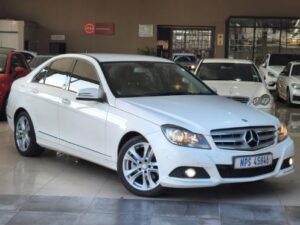 2013 Mercedes-Benz C-Class C200 Avantgarde Auto