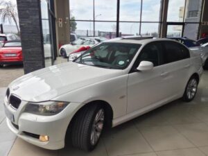 2010 BMW 3 Series 320d Exclusive Auto