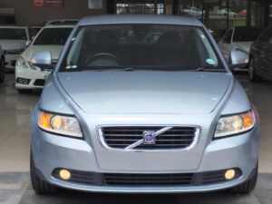 2010 Volvo S40 2.0