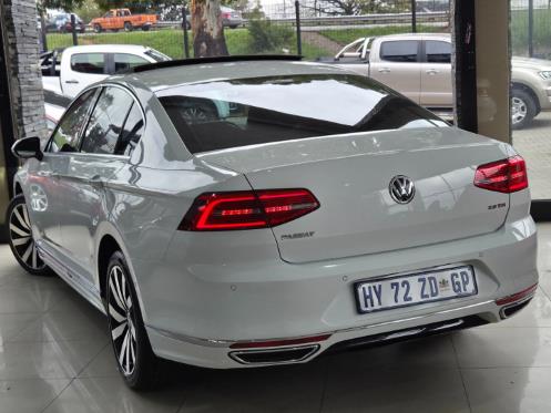 2018 Volkswagen Passat 2.0TDI Executive R-Line