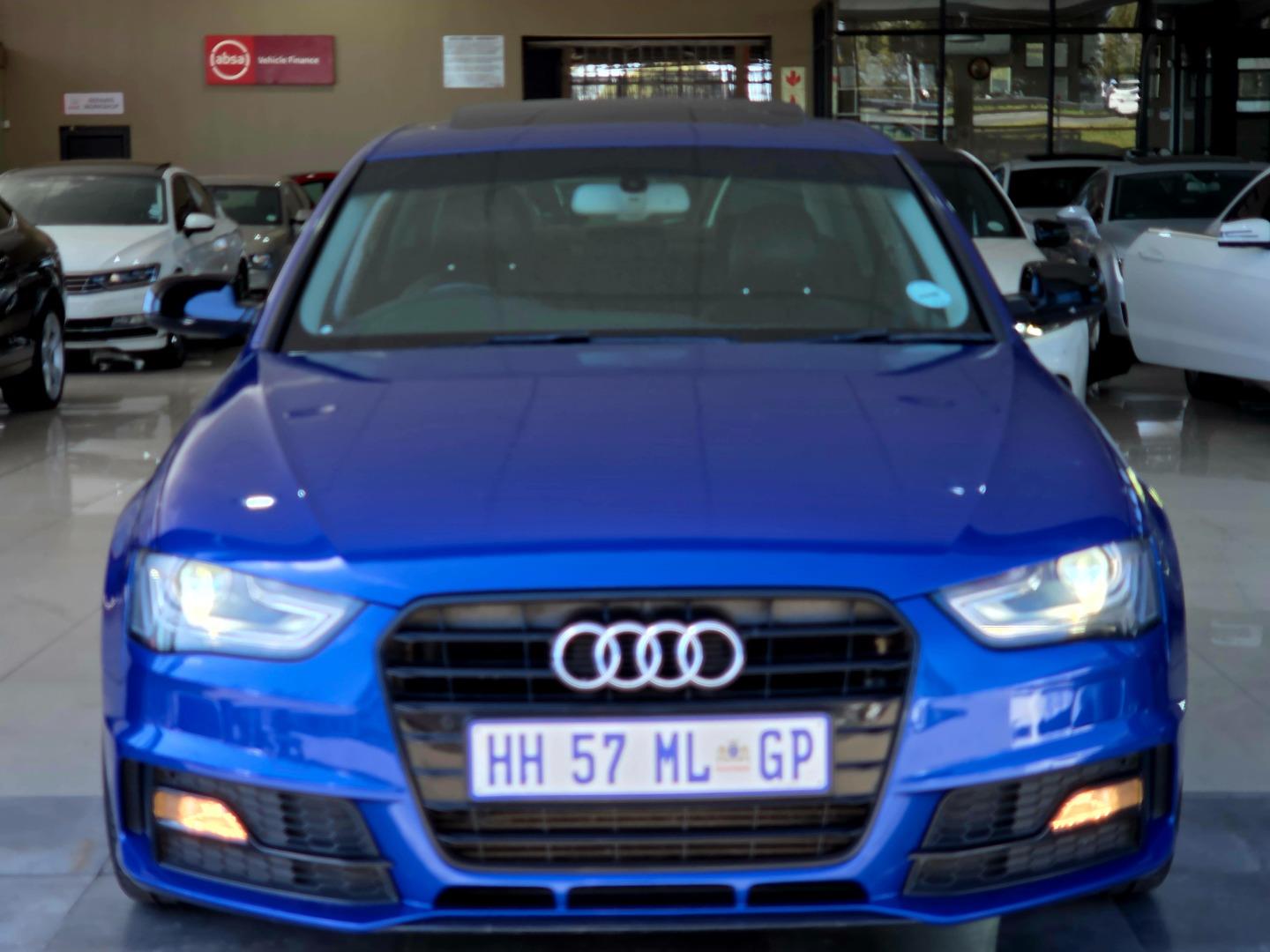 2016 Audi A4 Sedan 2.0TDI Sport line