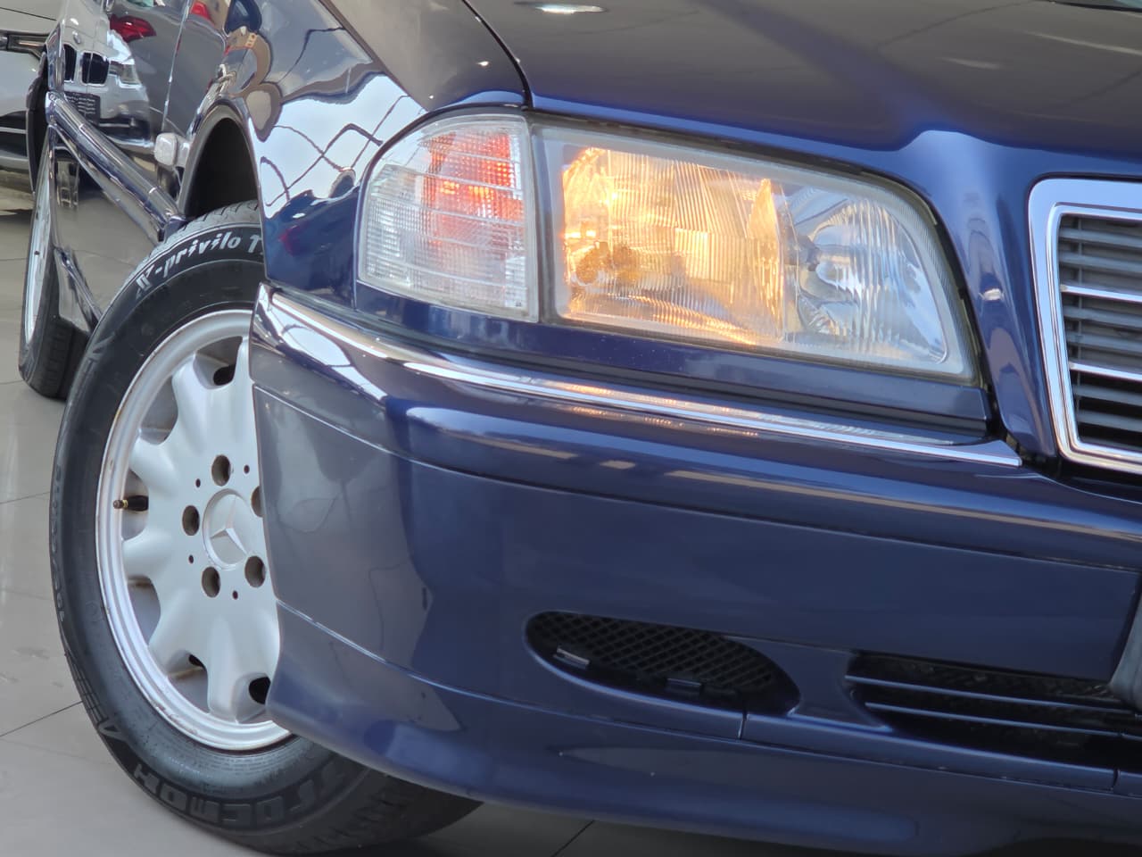 2000 Mercedes-Benz C-Class C200 Elegance Auto