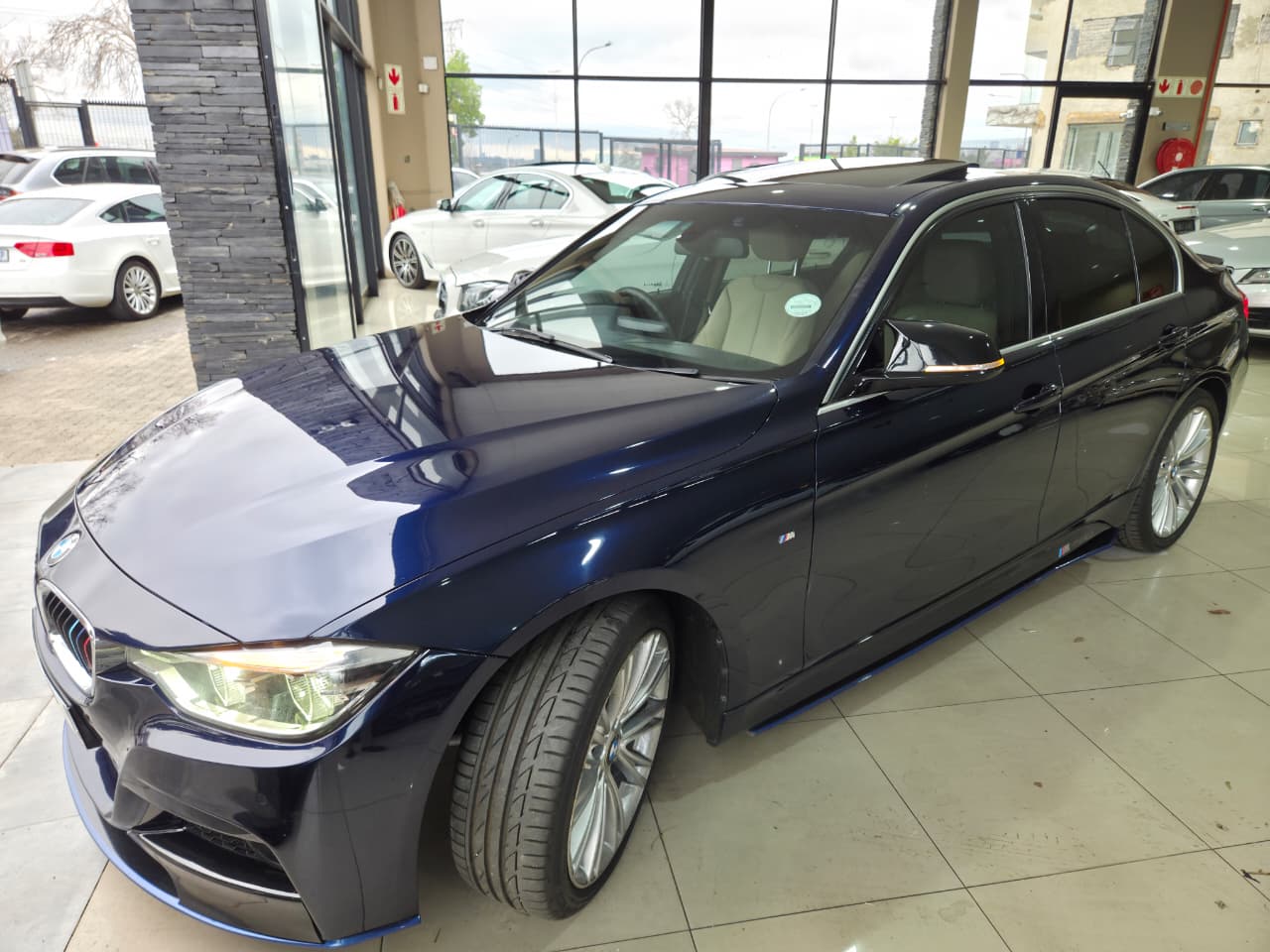 2016 BMW 3 Series 320i M Sport Auto